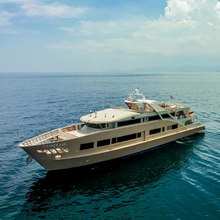 Vanora Yacht 