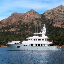 Tubarao Yacht 
