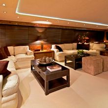 Obsesion Yacht Saloon - Seating