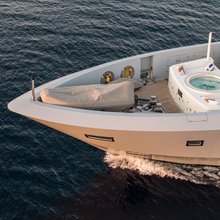 Rebels Yacht 