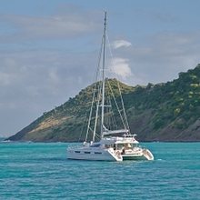 Sur L’eau Yacht 
