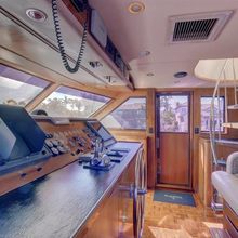 Deal Flow Yacht 