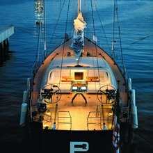 Yam 2 Yacht Deck - Night