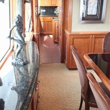 Foot Loose Yacht 