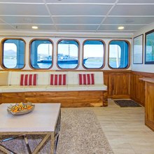 Tip Top IV Yacht 