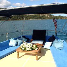 Shangri - La Yacht 