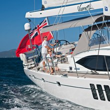 Vamos Yacht 