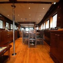 Black Pepper Yacht 