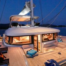 Kingfisher V Yacht 