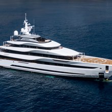 Platinum Yacht 