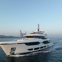 Elza Yacht 