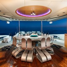 Intervention Yacht 