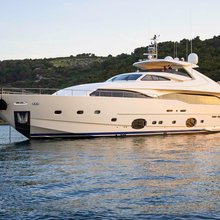 Acceptus Yacht 