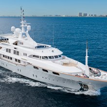 Dumb Luck Yacht 
