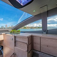 Seaduction Yacht 