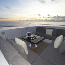 Atina Yacht Deck Seating