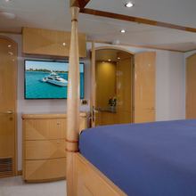 Lady Sandra Yacht 