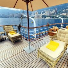 SS Delphine Yacht Sun Loungers