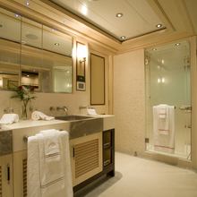 Odessa Yacht Private Bathroom