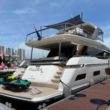 Starlight Yacht 