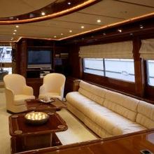 Corvus Yacht Main Salon - Seating