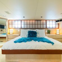 Island Time Yacht 