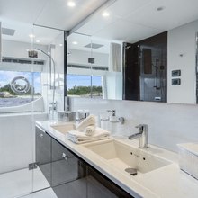 Kaos Yacht 