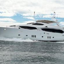 Yvonne Yacht 