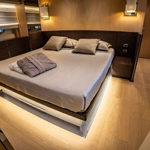 SL96 Yacht 