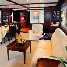Silvia M Yacht 