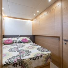 Bivac Yacht 