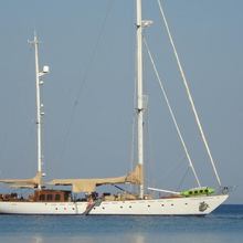 Windweaver of Pennington Yacht 