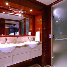 Seafaris Yacht Master Shower
