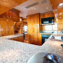 Rays Yacht 