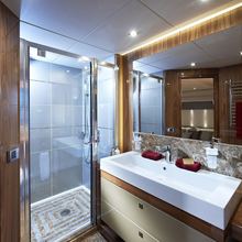 Younan Yacht 