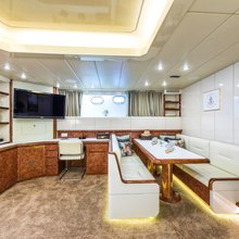 Speedy T Yacht 