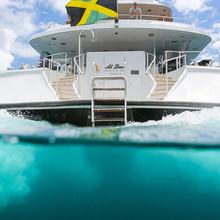 At Last Yacht 
