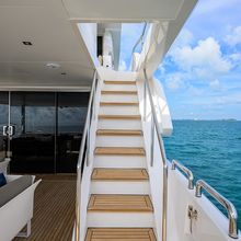 Aqua Life Yacht 