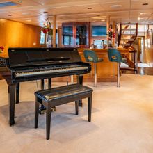 Le Montrachet Yacht 