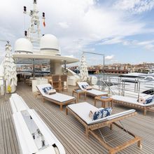 Palatial Yacht 