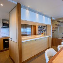 Aqua Life Yacht 
