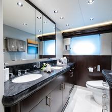 Checkmate40 Yacht Master Head