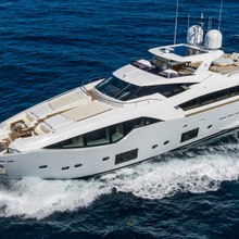 Shells X Yacht 