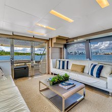 Seaduction Yacht 