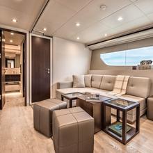 Dolce Vita Yacht 
