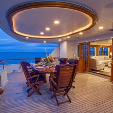 Moon River Yacht 
