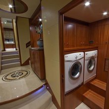 Aboat Time Yacht 