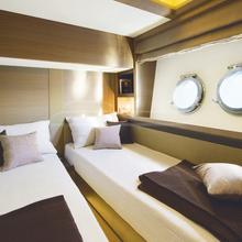 Esmeralda of London Yacht 