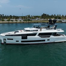 Olympus Yacht 