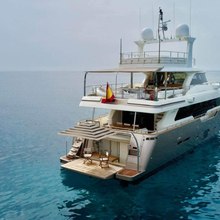 My Way II Yacht 